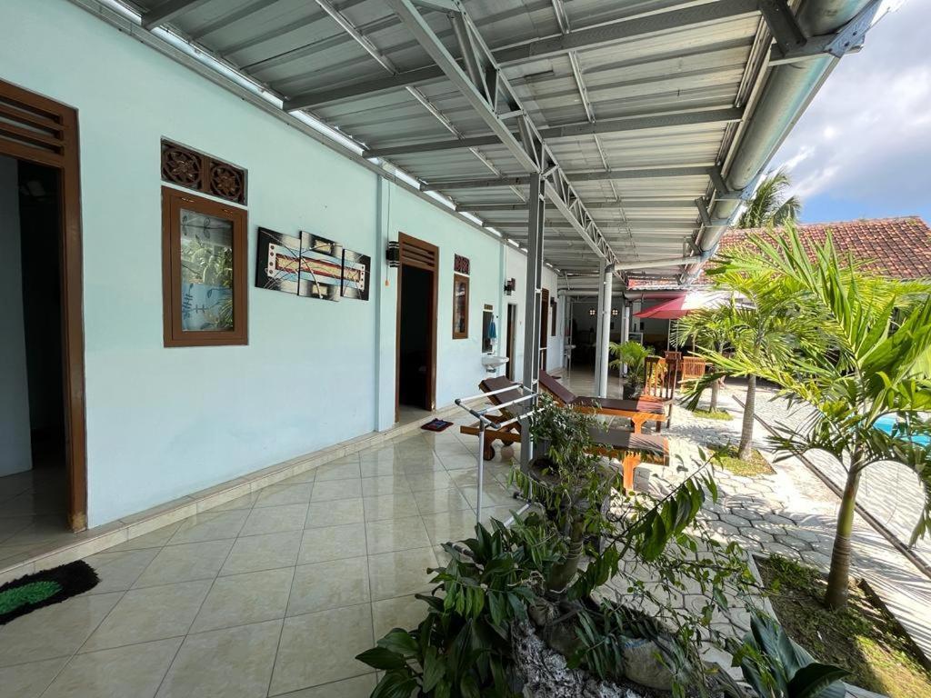 Capital O 92615 Villa Utama D'Alas Purwo Ringinpintu Ngoại thất bức ảnh